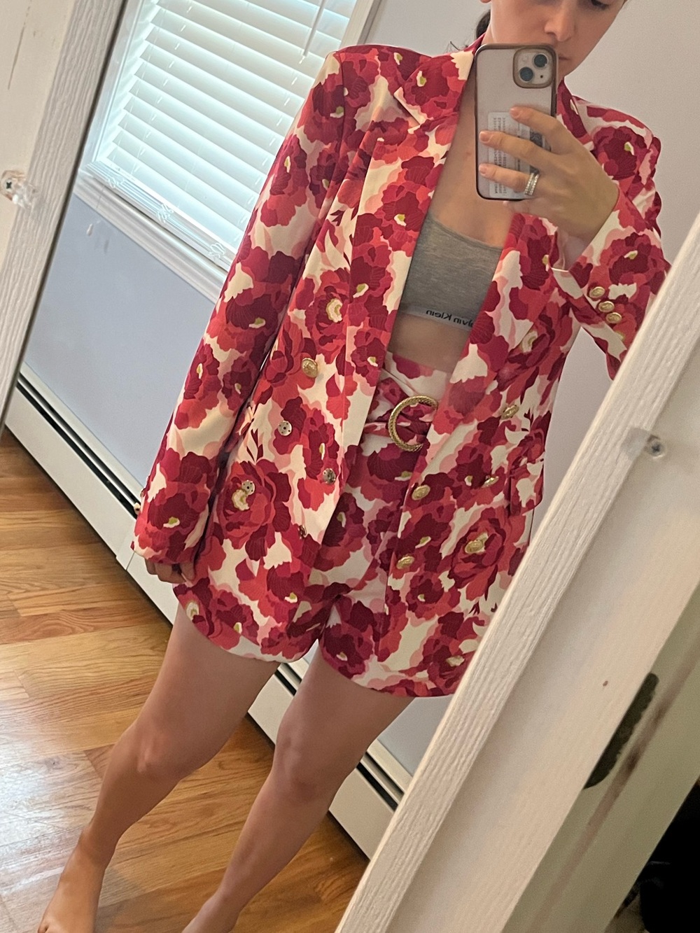Torn By Ronny Kobo Floral Shorts Suit Set size Small 🌸🌺🌷❤️